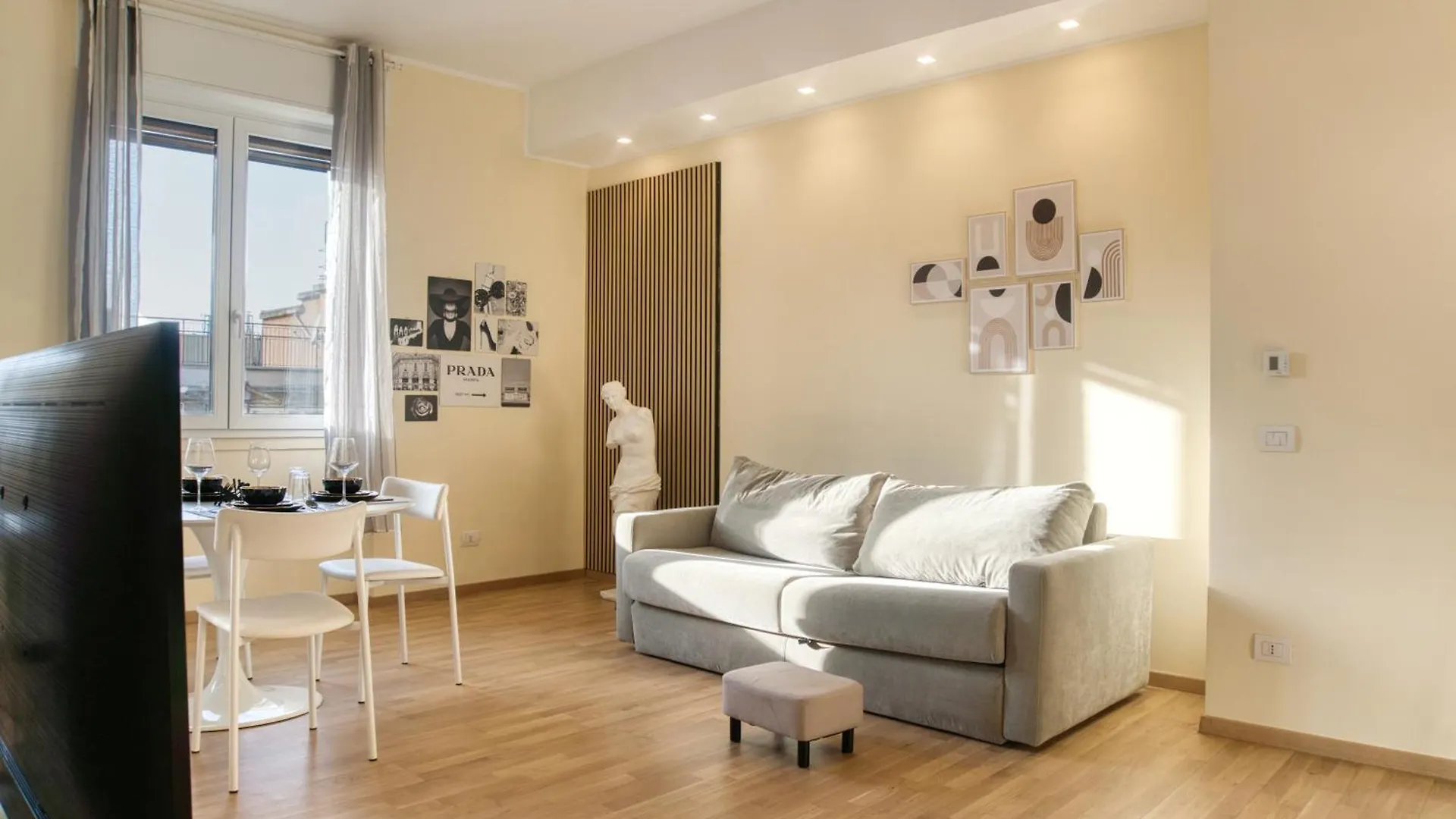 Apartment Corso Vittorio Emanuele Grandsuite - Best Position In Milan Next To Duomo