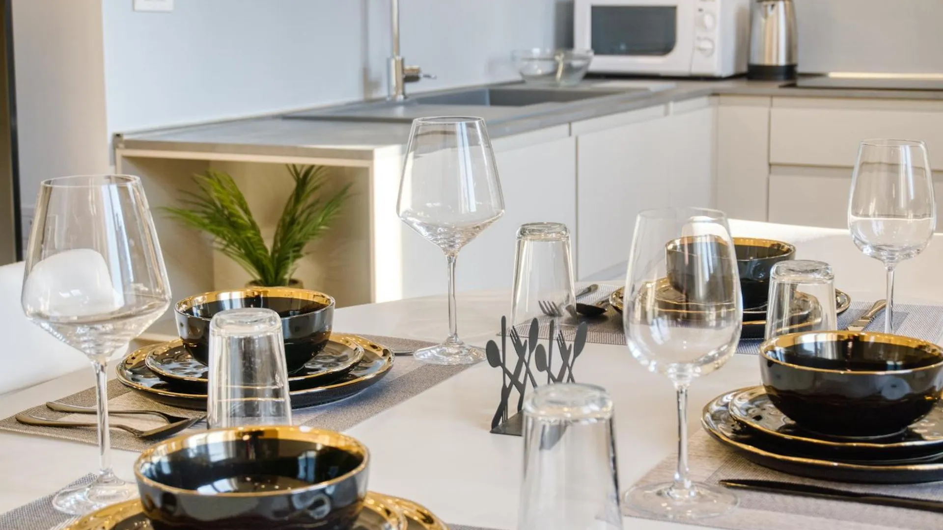Apartment Corso Vittorio Emanuele Grandsuite - Best Position In Milan Next To Duomo