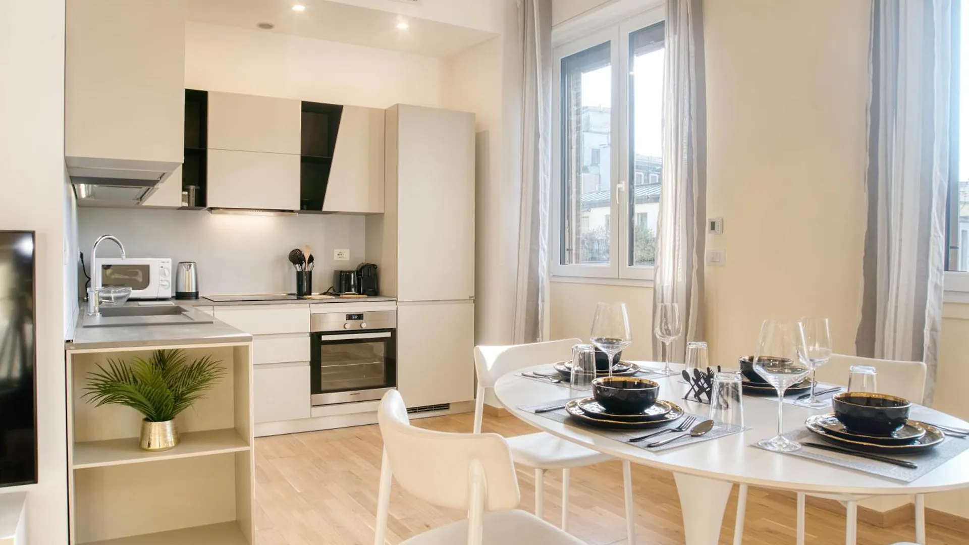 Corso Vittorio Emanuele Grandsuite - Best Position In Milan Next To Duomo Italy
