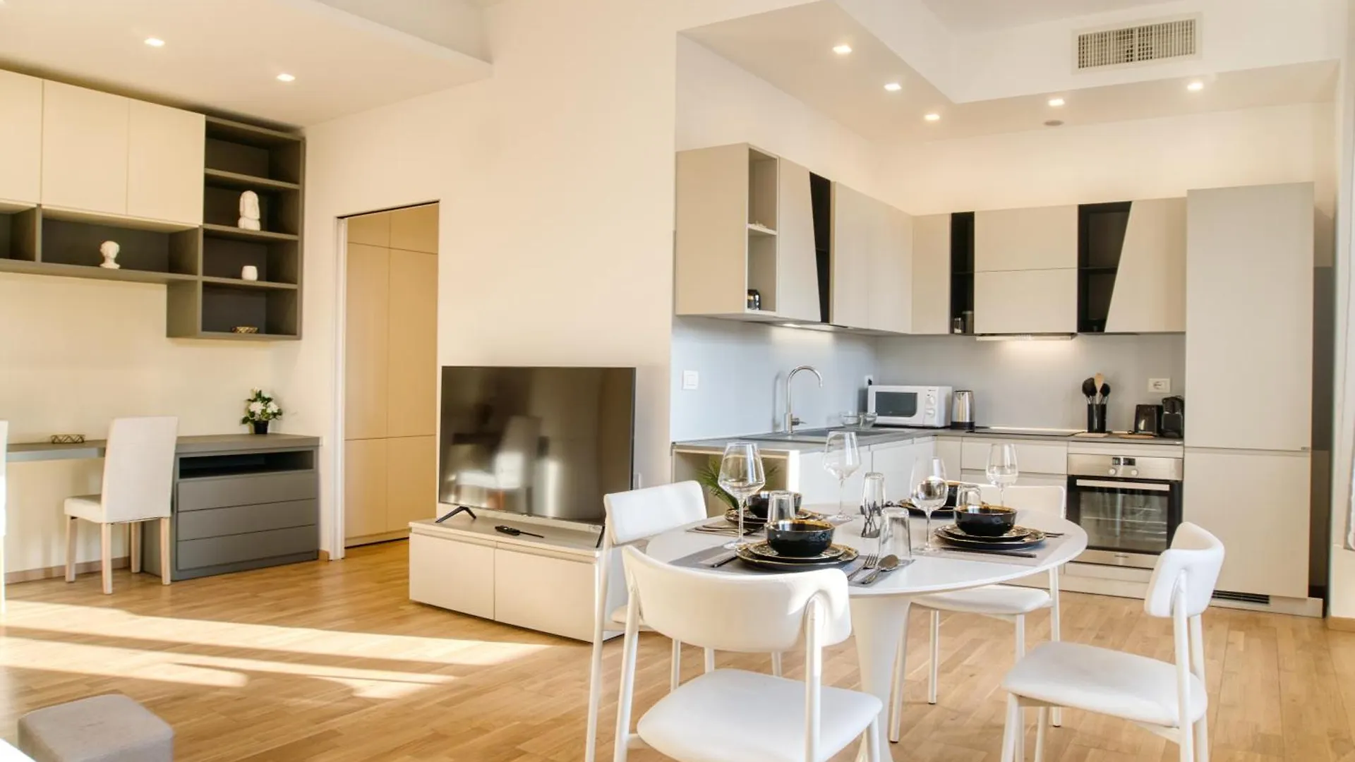 Corso Vittorio Emanuele Grandsuite - Best Position In Milan Next To Duomo